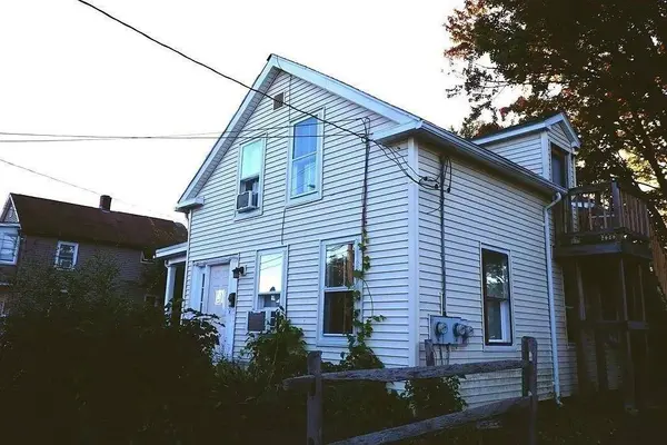12 Cherry St, Westfield, MA 01085