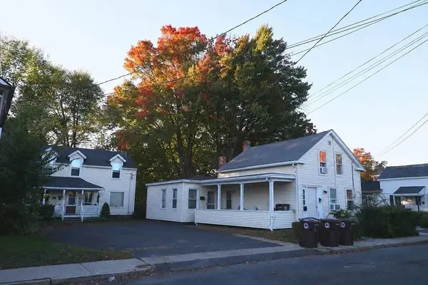 12 Cherry St, Westfield, MA 01085