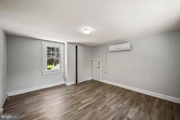 23 MAHONEY DR, Harpers Ferry, WV 25425