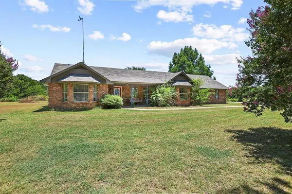 2227 Fm 2815 S, Bonham, TX 75418