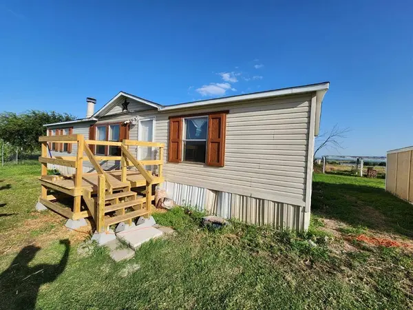 441 Quail Chase Drive, Decatur, TX 76234