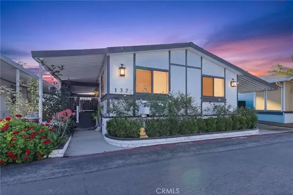 137 Sumac LN, Fountain Valley, CA 92708