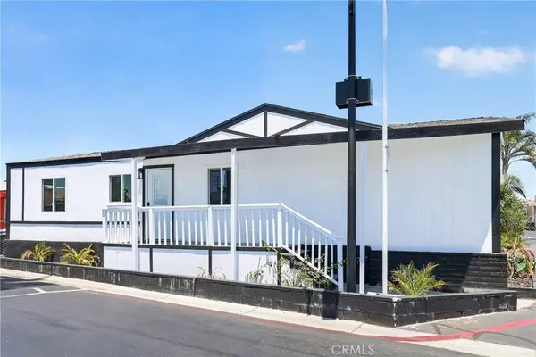215 S Sullivan ST #220, Santa Ana, CA 92704