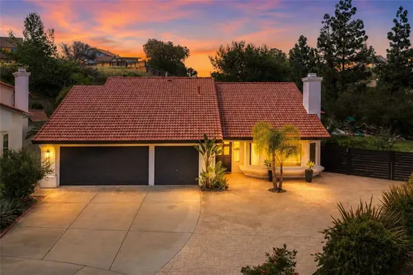 5006 Sunrose CT, Oceanside, CA 92056