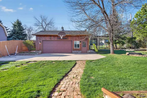 4831 Baldwin St, Rapid City, SD 57702