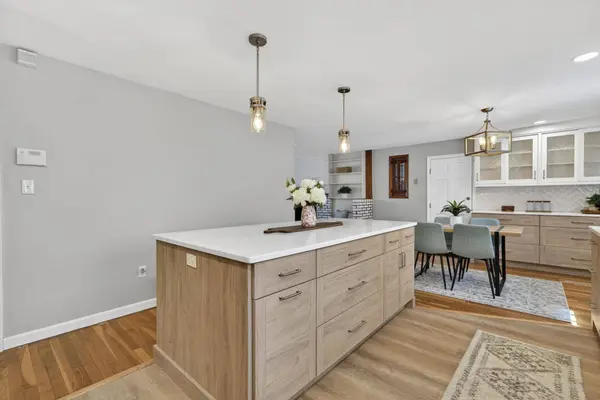213 Twist Hill RD, Dunbarton, NH 03046
