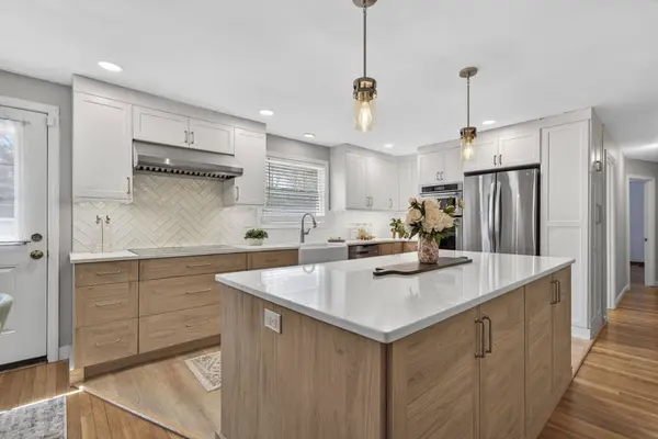 213 Twist Hill RD, Dunbarton, NH 03046