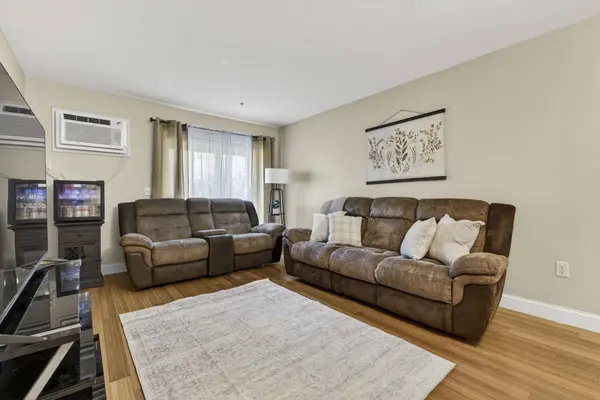 92 Eastern AVE #202, Manchester, NH 03104
