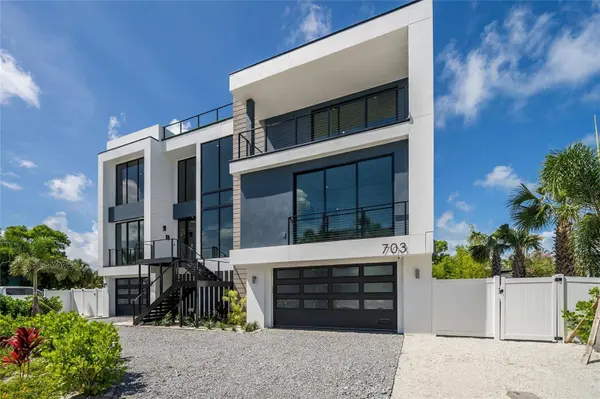 703 S BAY BLVD, Anna Maria, FL 34216