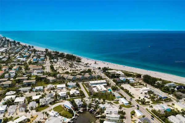 214 S HARBOR DR, Holmes Beach, FL 34217