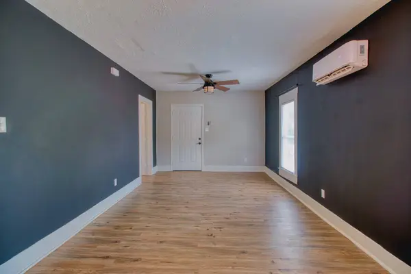 3201 Adelia ST, Houston, TX 77026