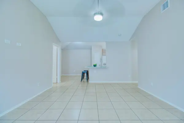 5619 Gineridge DR, Houston, TX 77053