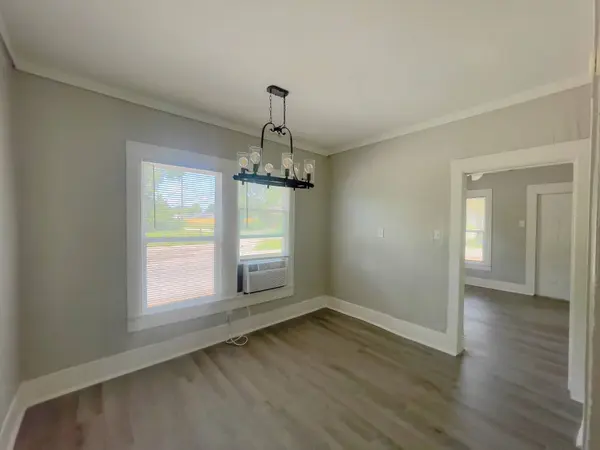 3200 Kentucky ST, Houston, TX 77026