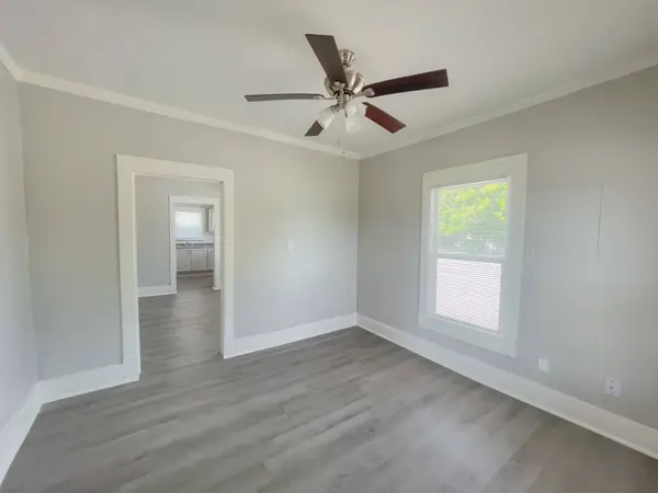 3200 Kentucky ST, Houston, TX 77026