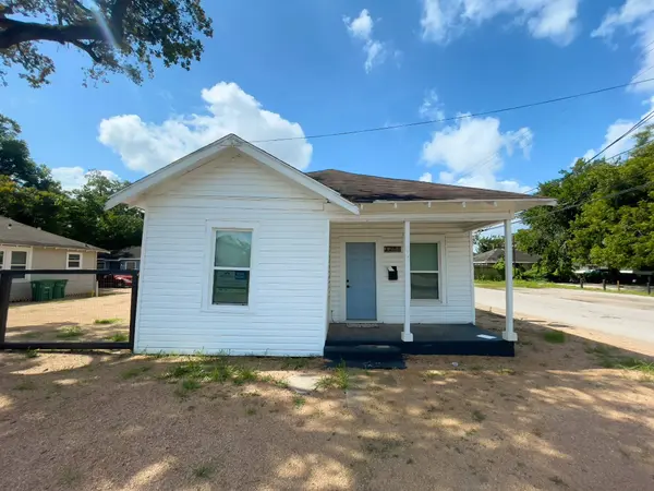 3200 Kentucky ST, Houston, TX 77026