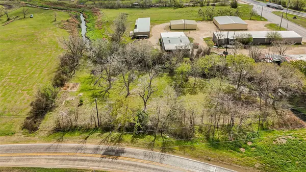 302 Blue Creek RD