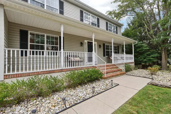 3 Macintosh Court, Jackson, NJ 08527