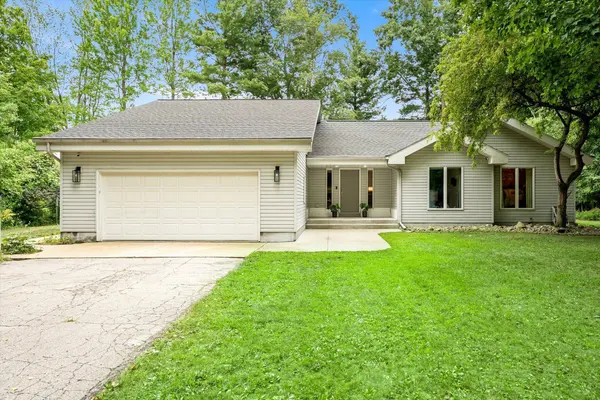 1844 Cree Road, Fremont, MI 49412