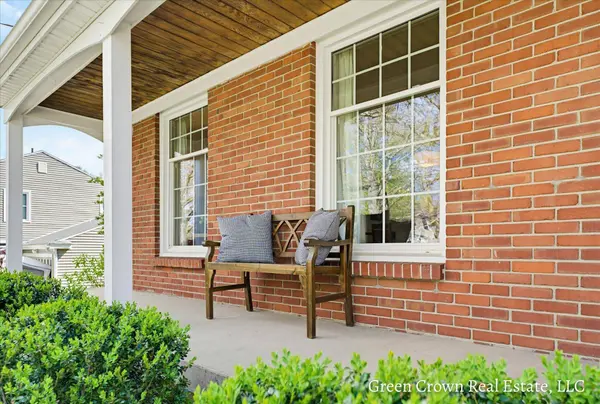 1652 Gorham SE Drive, Grand Rapids, MI 49506