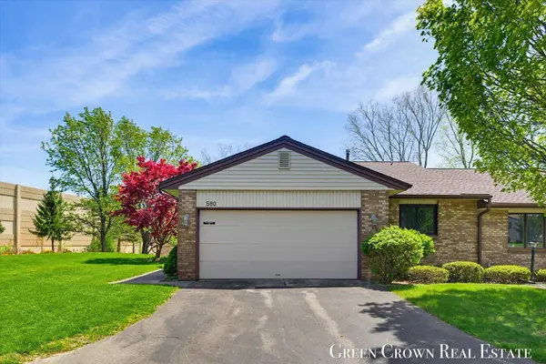580 Gardenview SW Court, Byron Center, MI 49315