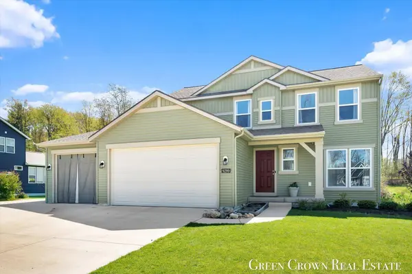 9299 Sunset Ridge NE Drive, Rockford, MI 49341