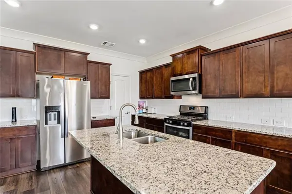 24037 CONSERVATION WAY AVE, Ponchatoula, LA 70454