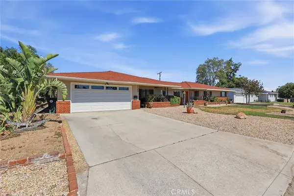 933 N Pine, Rialto, CA 92376
