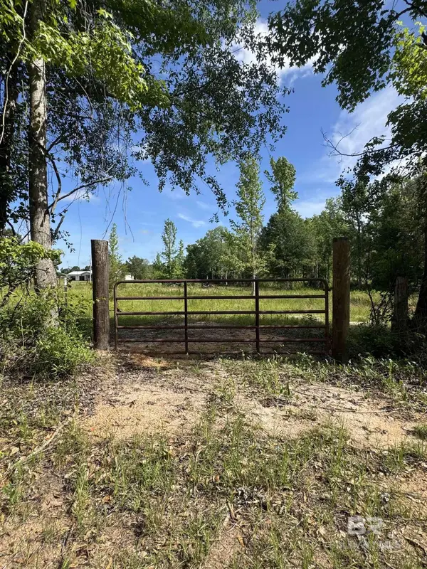 2621 Snider Avenue, Frisco City, AL 36445