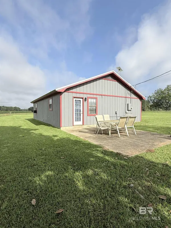 265 Mayberry Lane, Frisco City, AL 36445