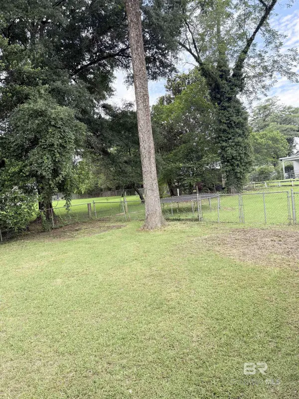 28 Beck Street, Monroeville, AL 36460