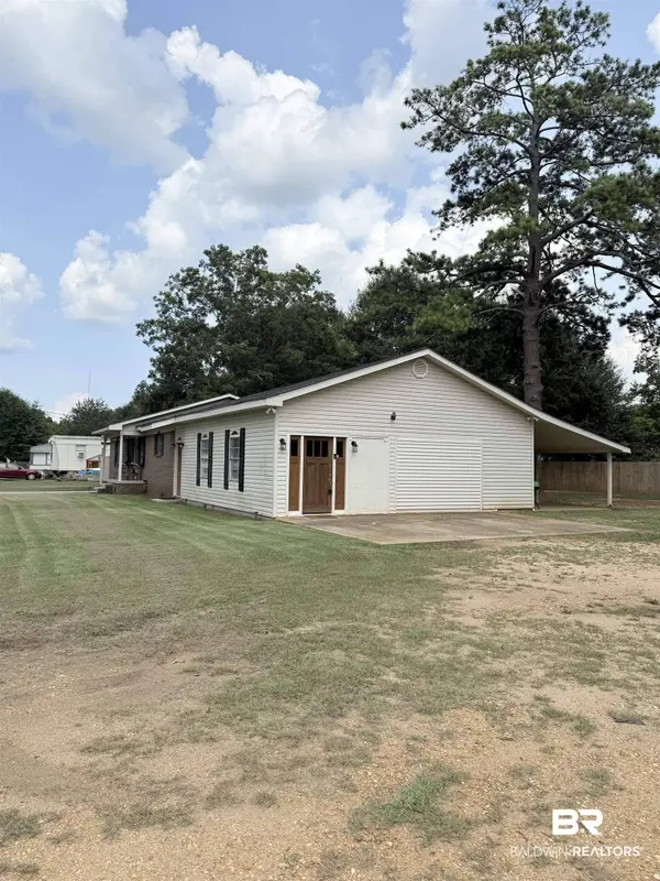 185 Pecan Street, Uriah, AL 36480