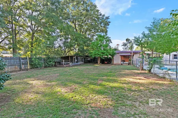 38 Hollyhock Road, Monroeville, AL 36460