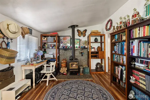 13791 Kegley RD NW, Silverdale, WA 98383