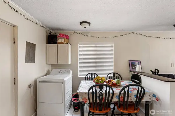 1911 Sheridan RD, Bremerton, WA 98310