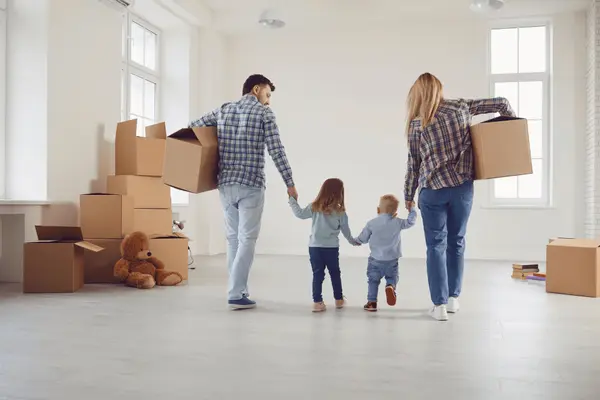 What You Should Know Before Moving to Chandler, Gilbert, or Mesa,Melissa Bailey