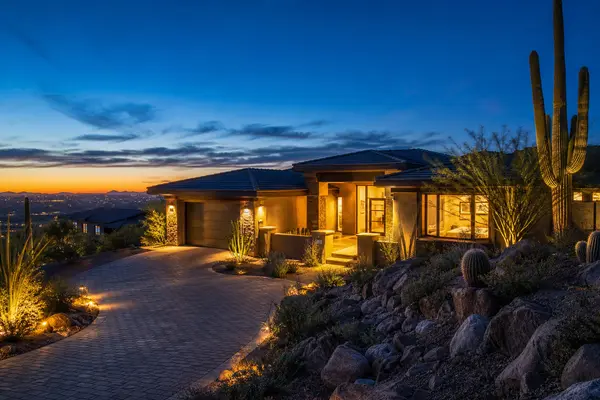 feature image of Working With an East Valley Real Estate Agent in 2026