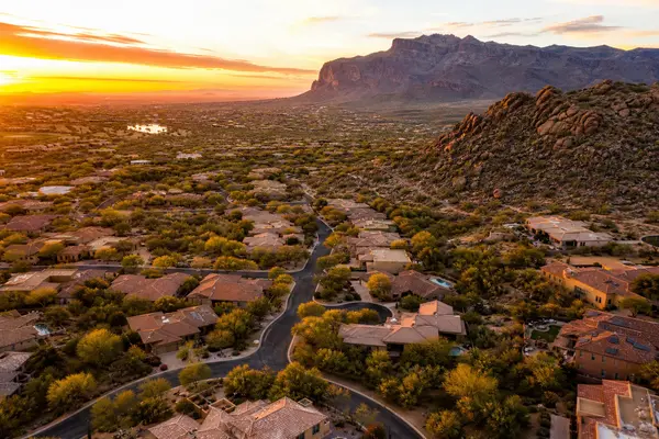 feature image of Buyer Closing Costs in Mesa and Apache Junction AZ