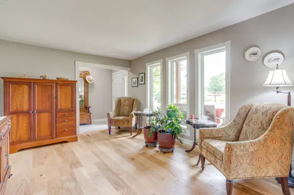 6512 Winn ST, Fort Worth, TX 76133