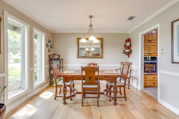 6512 Winn ST, Fort Worth, TX 76133