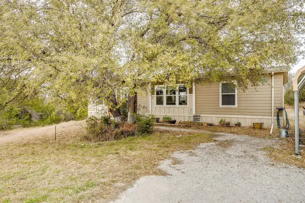 4705 Gooseberry TRL, Granbury, TX 76048