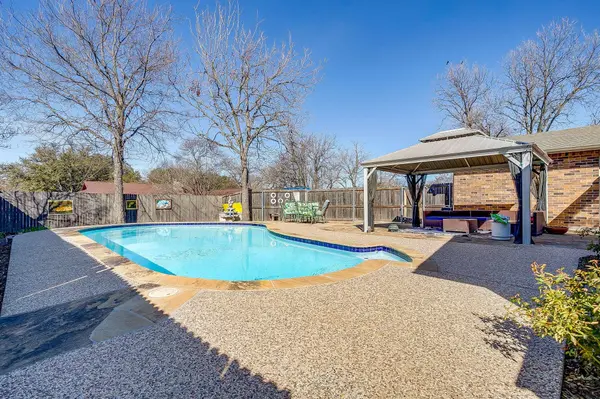 6304 Wakeland CT, Fort Worth, TX 76133