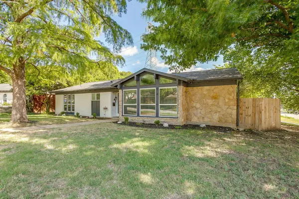6400 Winn ST, Fort Worth, TX 76133