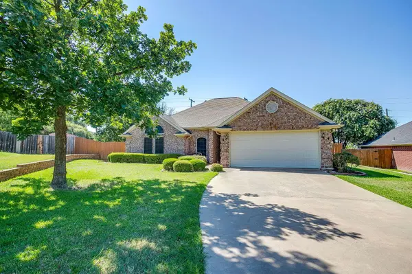1509 Oak Tree CIR, Weatherford, TX 76086