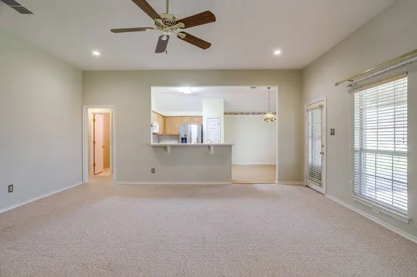 1509 Oak Tree CIR, Weatherford, TX 76086