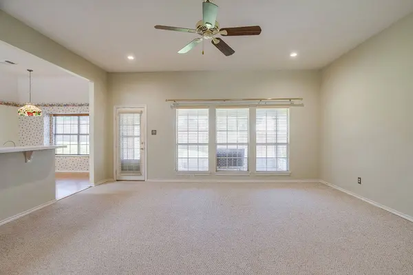 1509 Oak Tree CIR, Weatherford, TX 76086