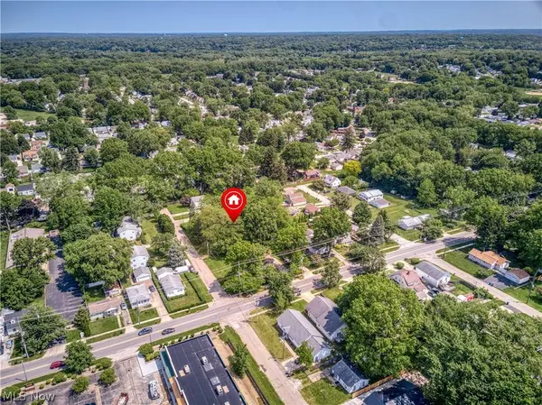1921 Dwight ST, Cuyahoga Falls, OH 44221