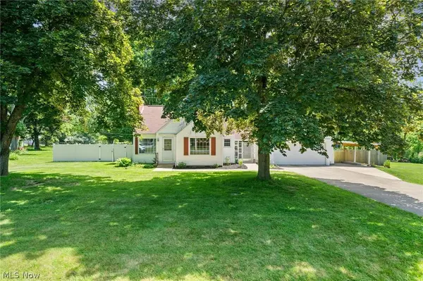 1489 Earhart AVE, Akron, OH 44320