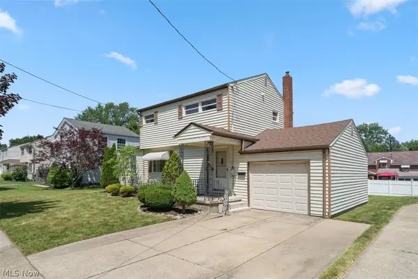 2323 13th ST, Cuyahoga Falls, OH 44223