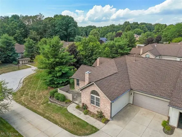 344 Greenbriar DR, Ravenna, OH 44266