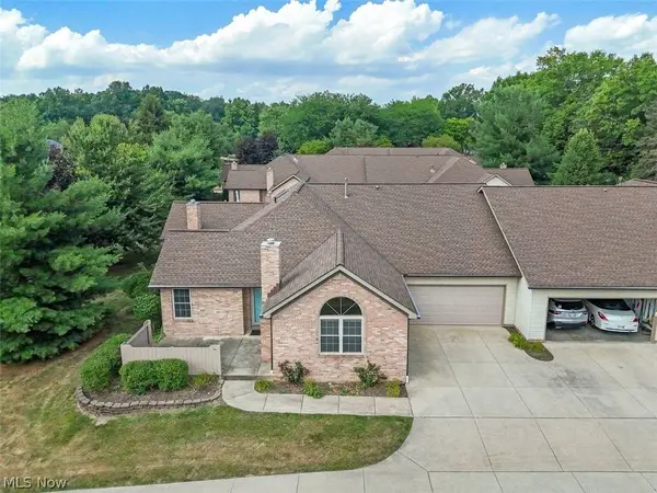 344 Greenbriar DR, Ravenna, OH 44266